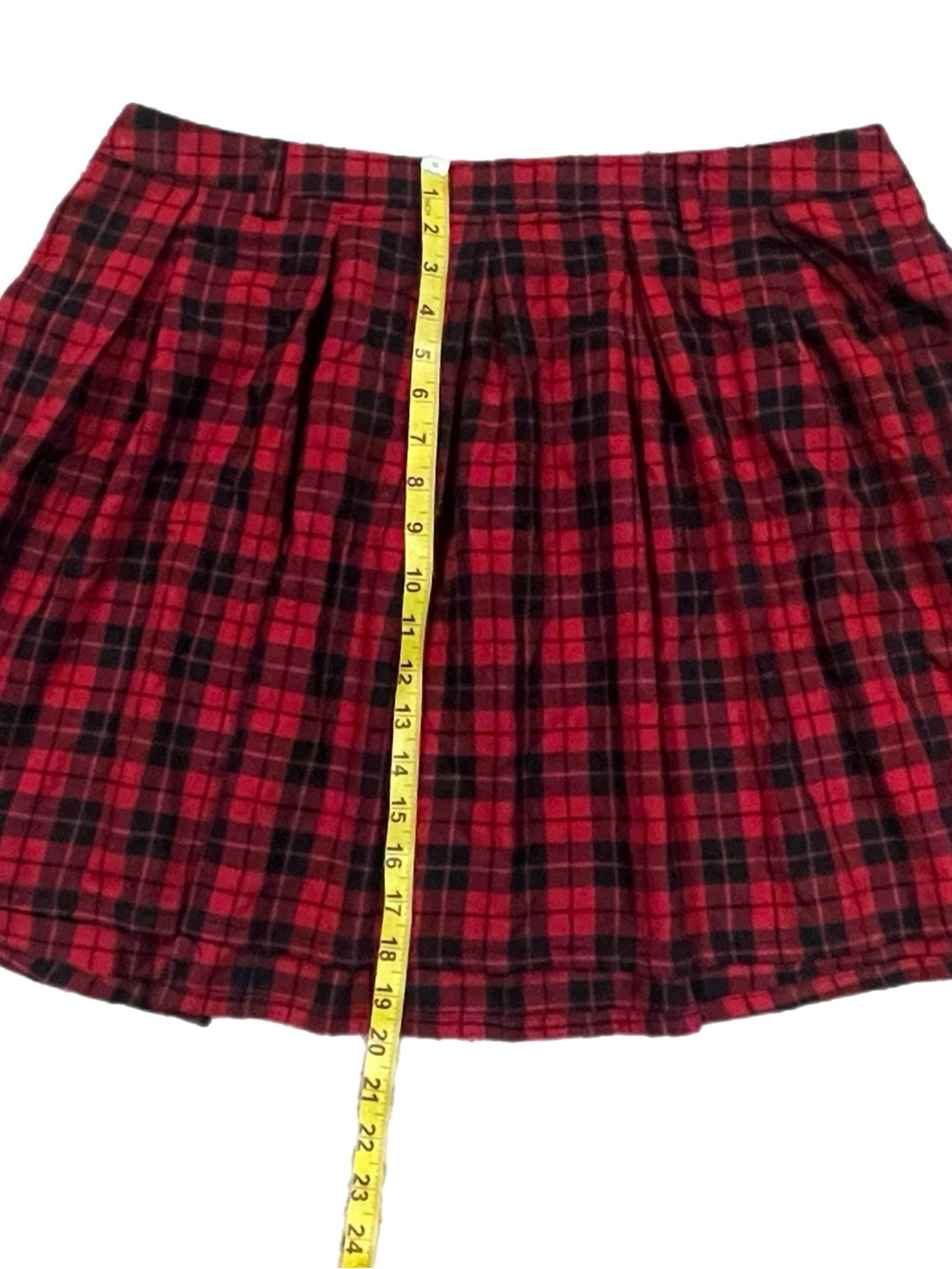 Hot Topic Mini Skirts Bundle 1X plus size black with buckles and red plaid - Picture 3 of 8